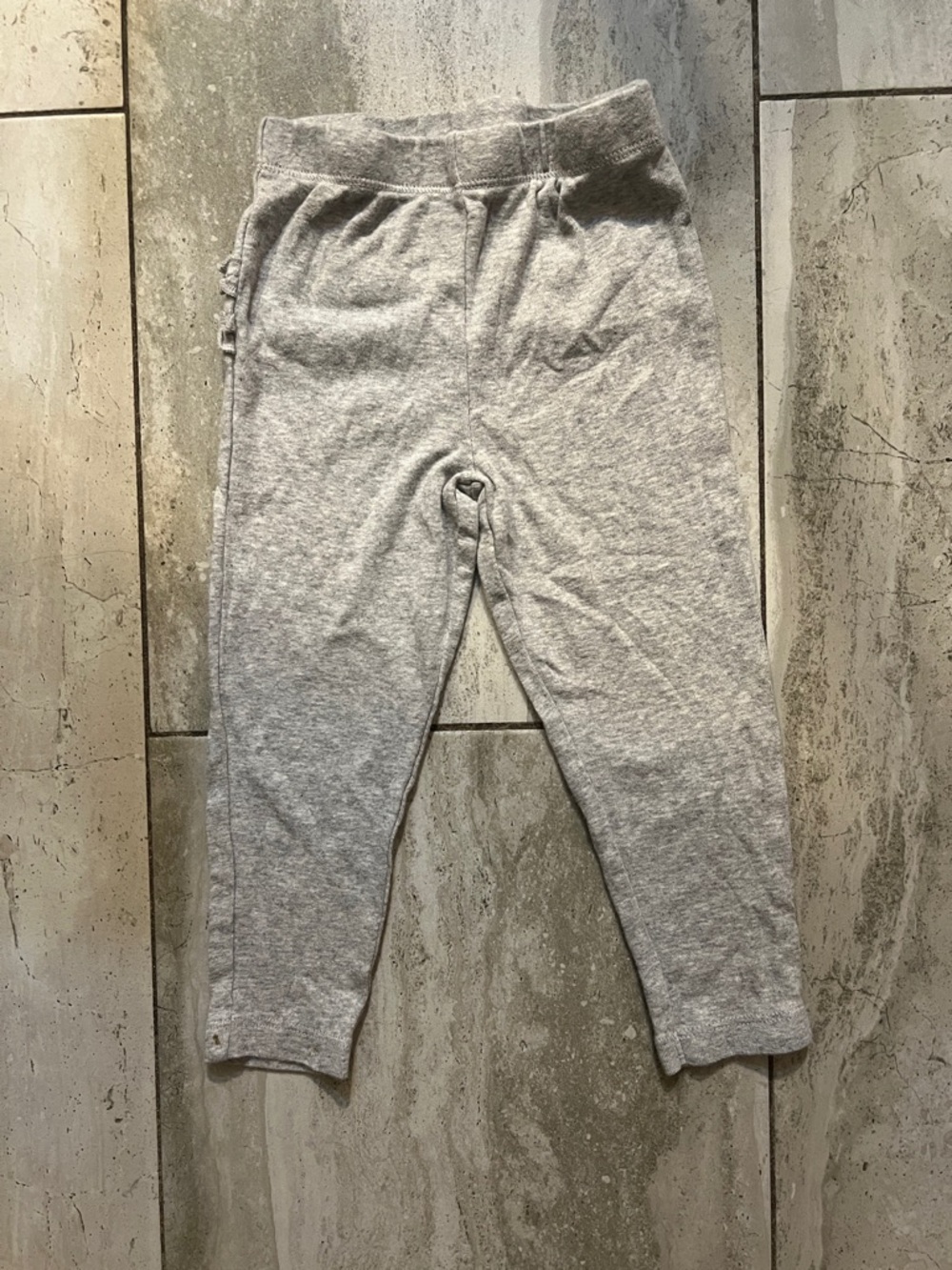 Carter's Light Gray Ruffle-Back Leggings - Picture 3 of 4